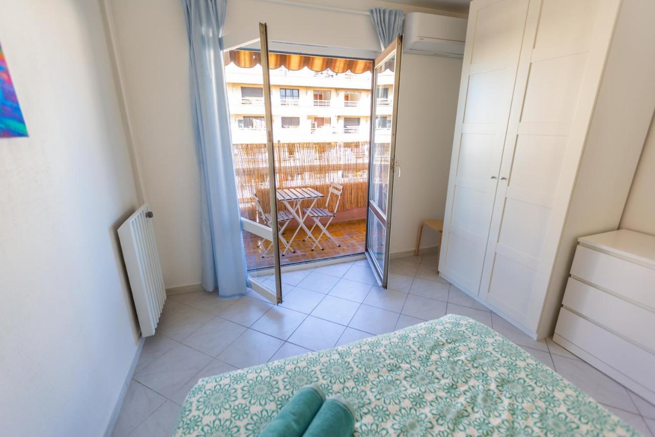 Superbe 100M2 - 2 Balcons - Proche Gare - Climatise Marselha Exterior foto